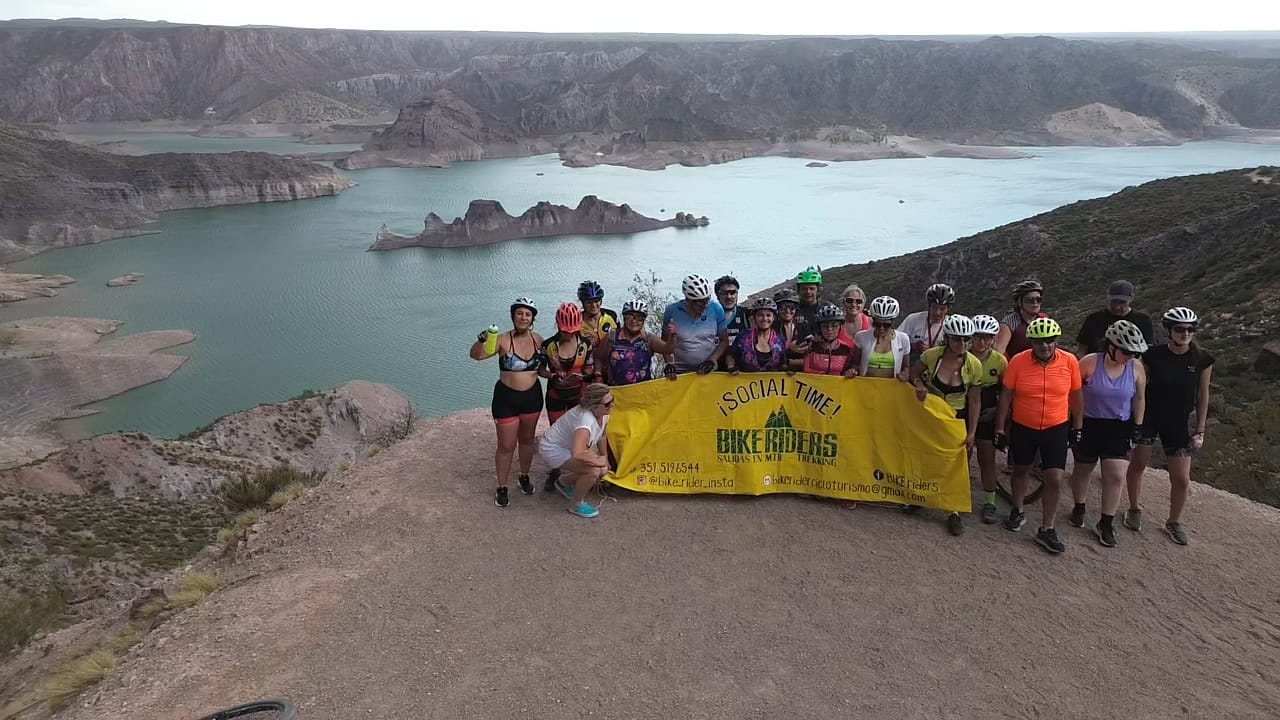 Aventura San Rafael 2026 MTB y rafting con BikeRiders